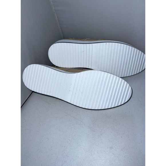 Dadawen NWT Beige Patent Wingtip Oxford Shoes Women’s Size 41 (9.5 US) - Picture 13 of 13